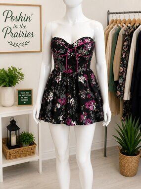 4 for $25 🌺 Black Floral Strapless Dress Size Medium 🌺